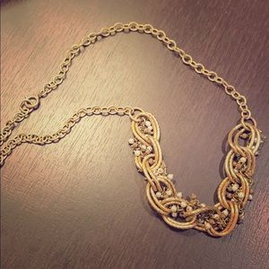 Gold chain necklace